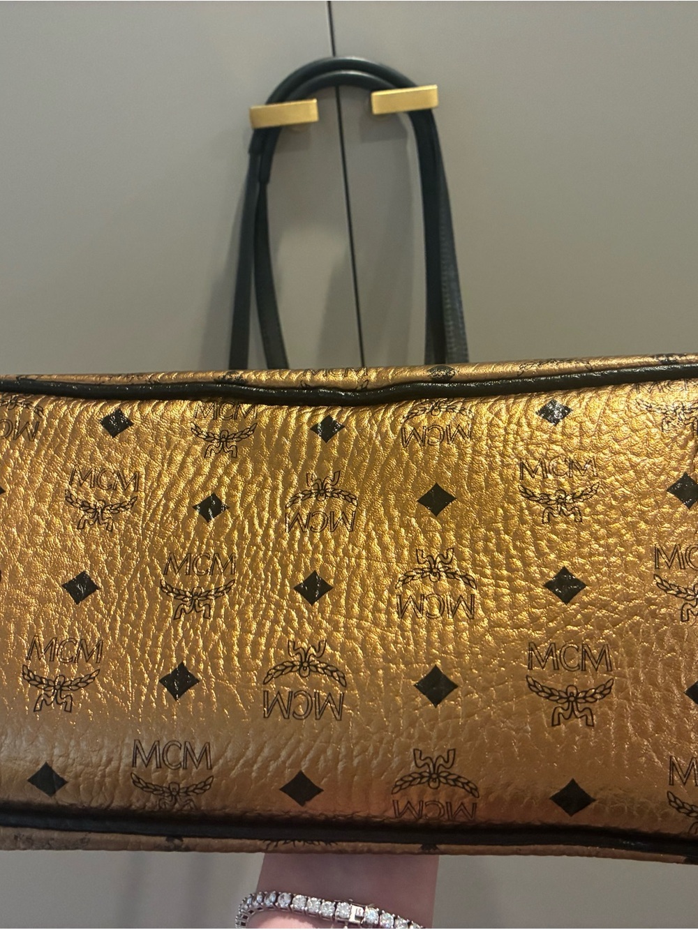 Authentic MCM Metallic Gold Tote with Black Trim - Amazing Condition - Picture 11 of 12